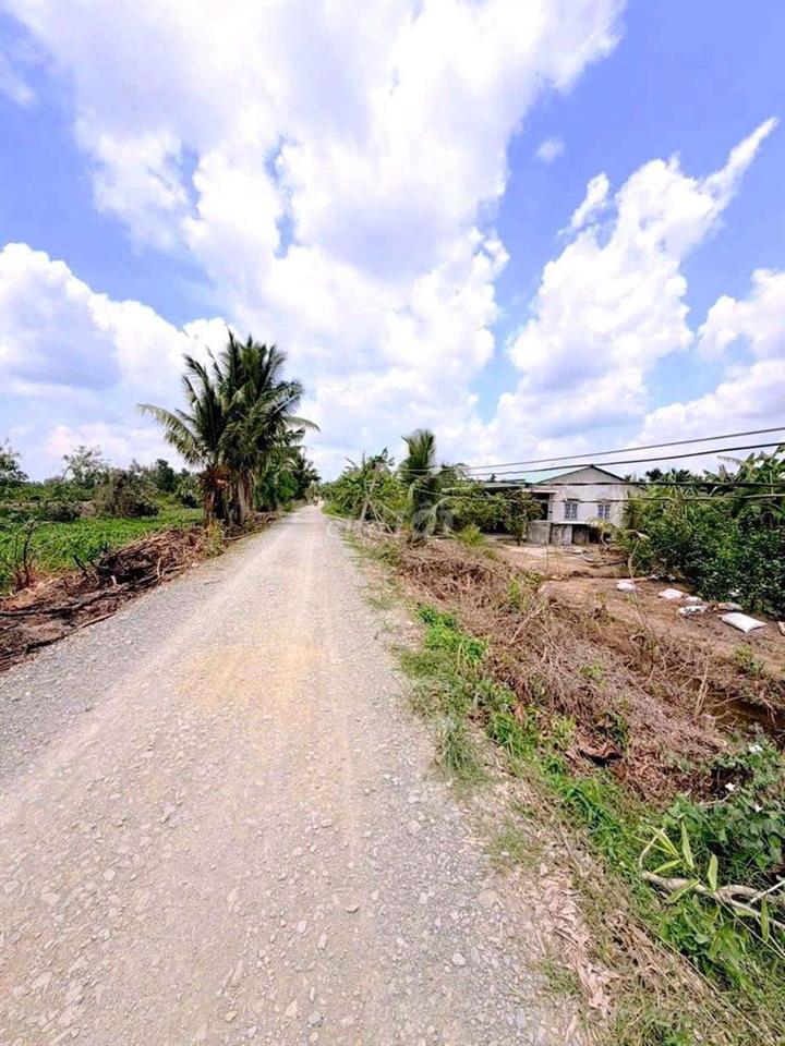 hàng vip, 795m² đất vườn chuyển thổ View kênh, 680tr