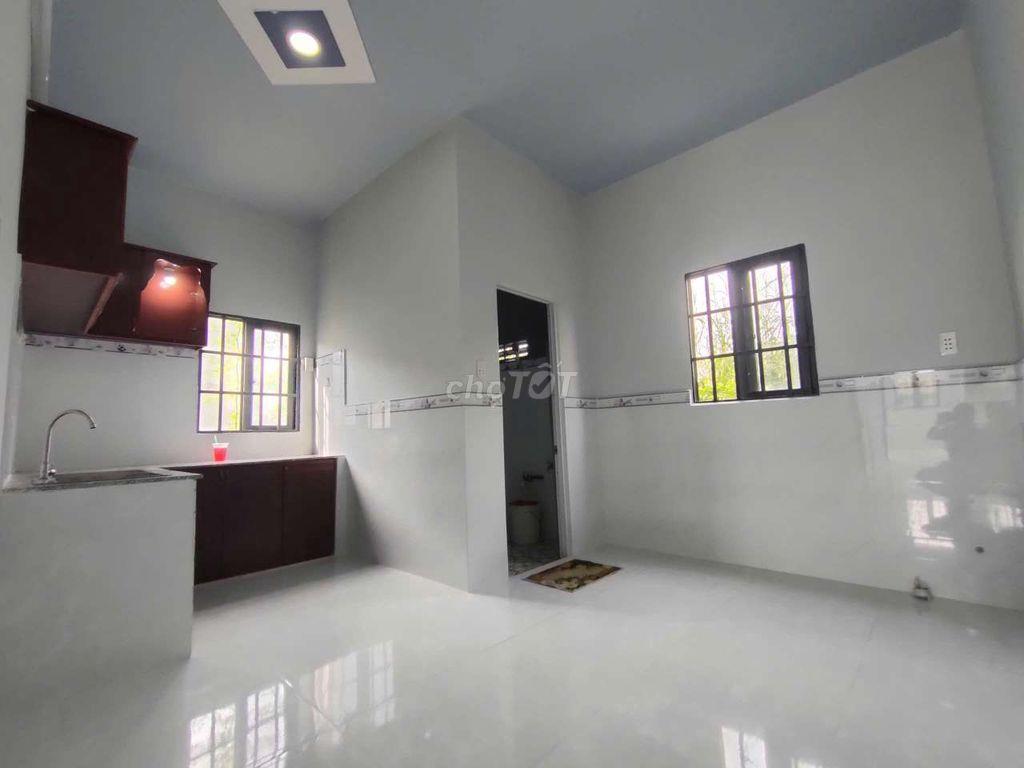 Nhà trệt 2PN rất mới SHR có hỗ trợ vay,đủ tiện ích,cách Quận 8 chỉ 30p