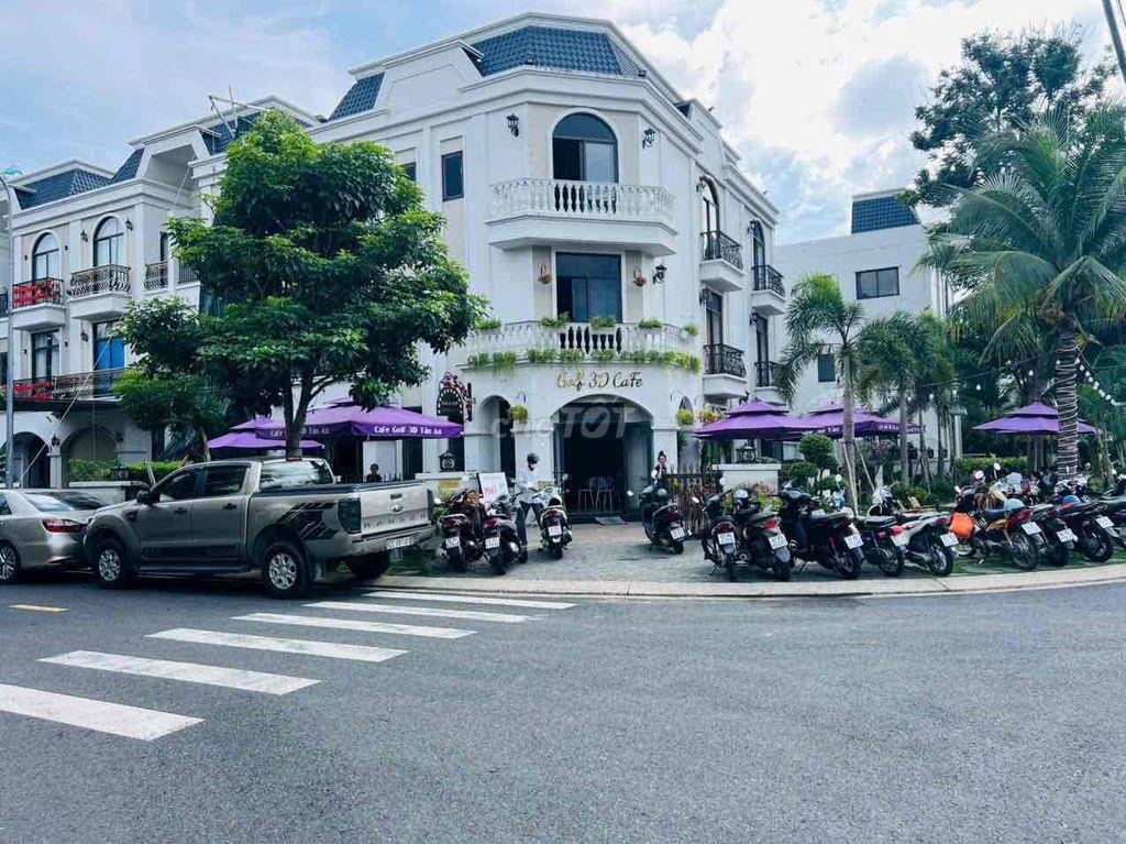 Nhà phố liền kề