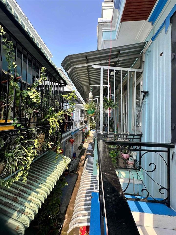 Nhà nằm ngay xã Mỹ Hạnh-Hóc Môn, diện tích 4x9 giá chỉ 855 triệu
