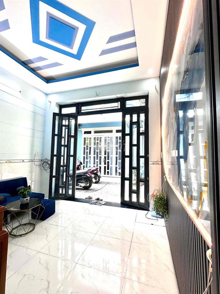 Nhà nằm ngay xã Mỹ Hạnh-Hóc Môn, diện tích 4x9 giá chỉ 855 triệu