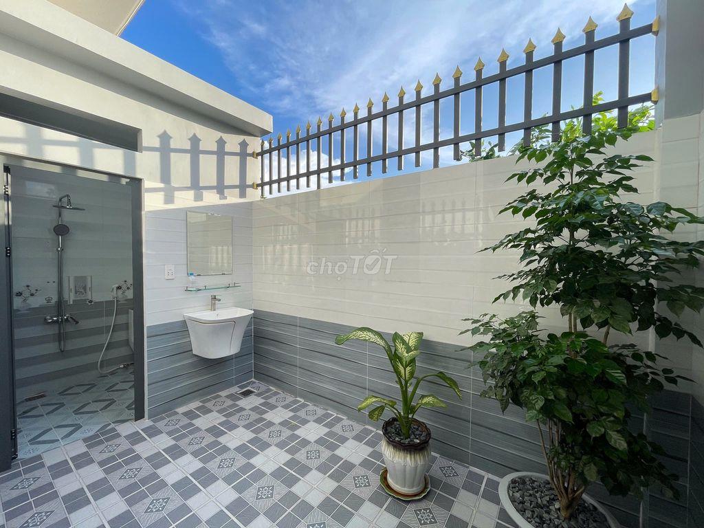 KHÔNG CHỈ LÀ NHÀ, ĐÂY LÀ NƠI KINH DOANH LÝ TƯỞNG –  HƠN 140M2 THỔ CƯ