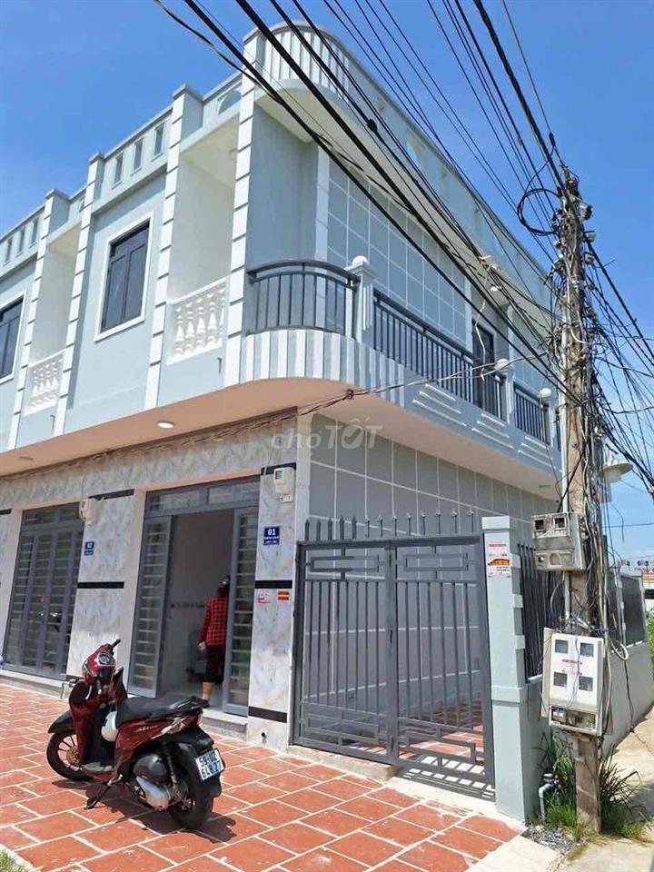 BÁN NHÀ FULL NỘI THẤT – DỌN VÀO Ở NGAY – BẾN LỨC, LONG AN