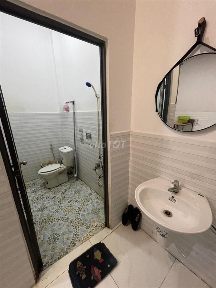C.Chủ Bán nhà 96m2, 4PN, 1 trệt 1 lầu có sổ, Long Trạch, Cần Đước