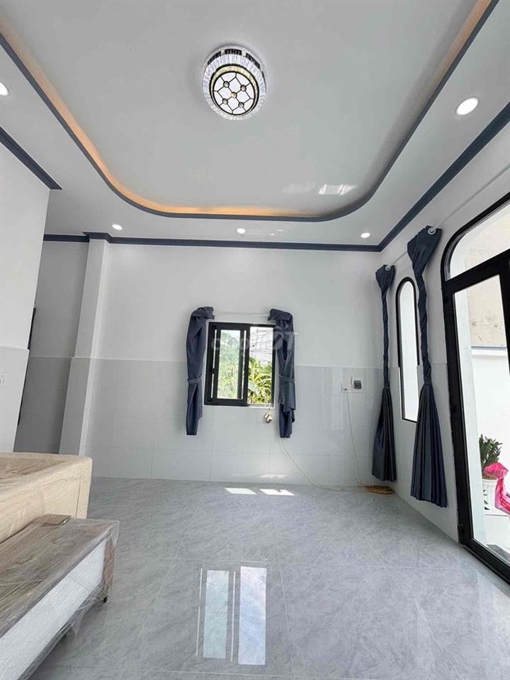 Bán nhà cầp 4/ có hoàn công/ shr/ 1 tỷ 590