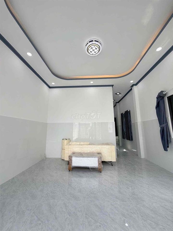 Bán nhà cầp 4/ có hoàn công/ shr/ 1 tỷ 590