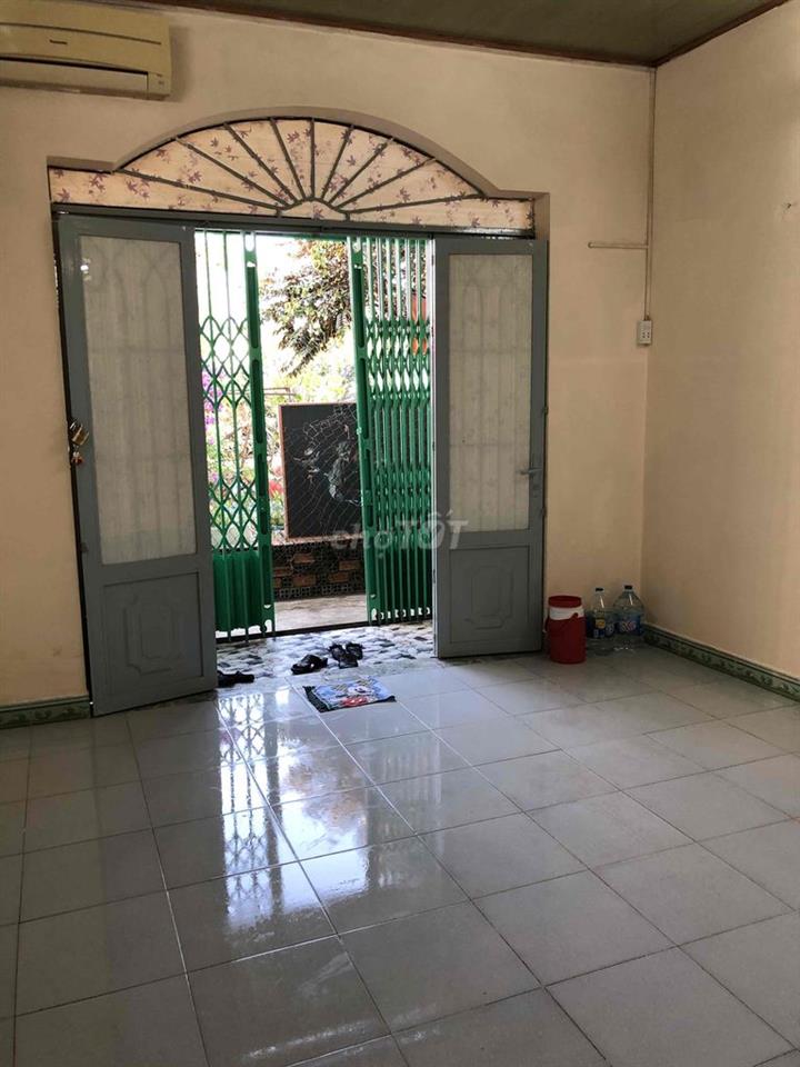 Nhà cấp 4 Tp. Tân An cần bán (đang cho thuê)