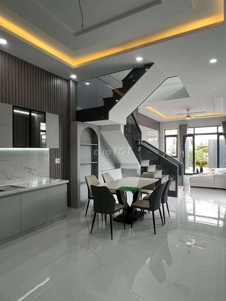 Cần bán nhà