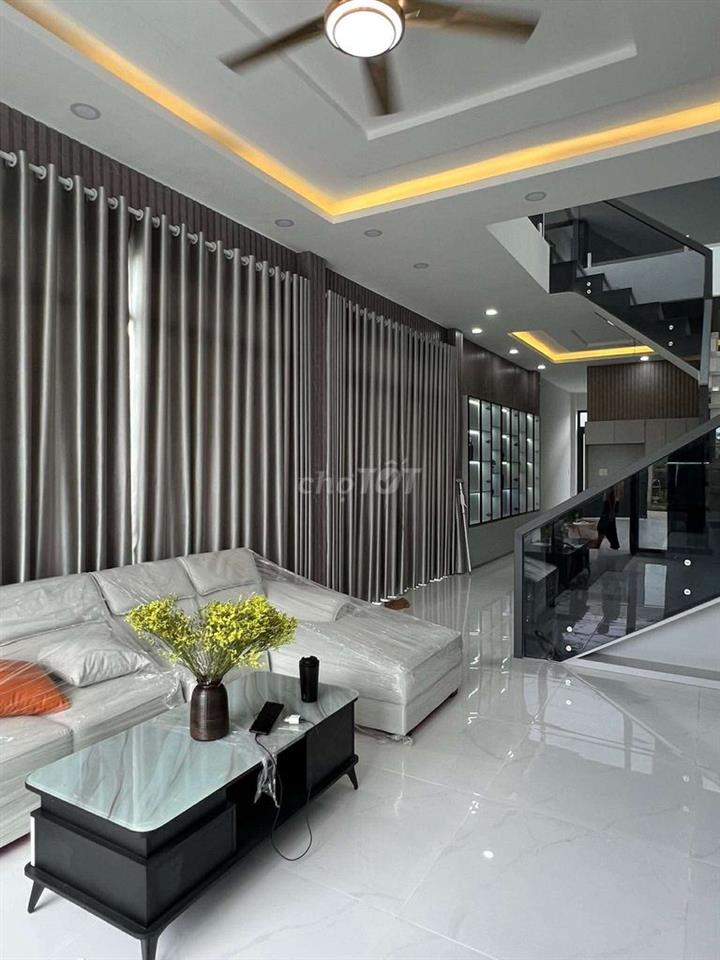 Cần bán nhà