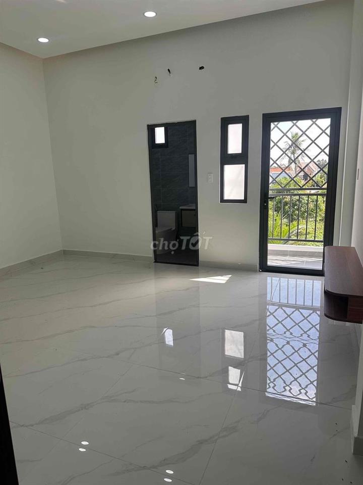 Nhà phố 1trêt 1 lầu