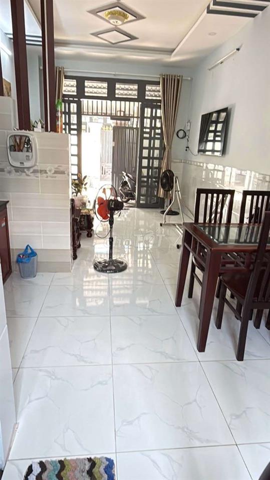 Bán nhà đường tập đoàn 4 . Ngã 3 tân kim , 