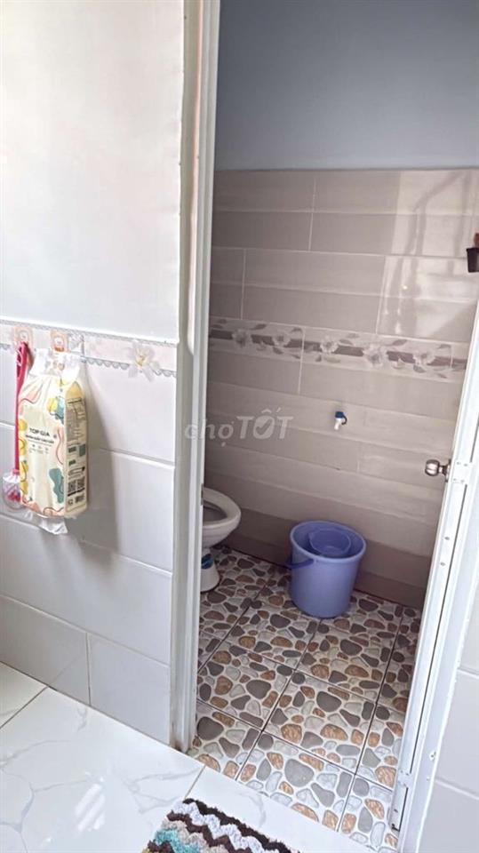 Bán nhà đường tập đoàn 4 . Ngã 3 tân kim , 
