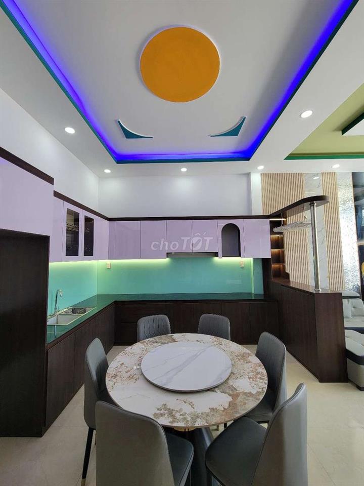 nhà sổ hồng riêng