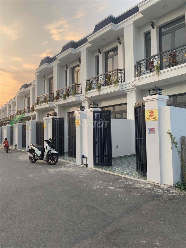 nhà phố khu dân cư vạn an