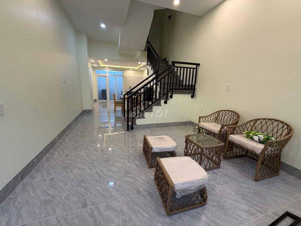 Cho thuê nhà nguyên căn tại Trần Anh Riverside, 8 triệu, 3PN, 2WC