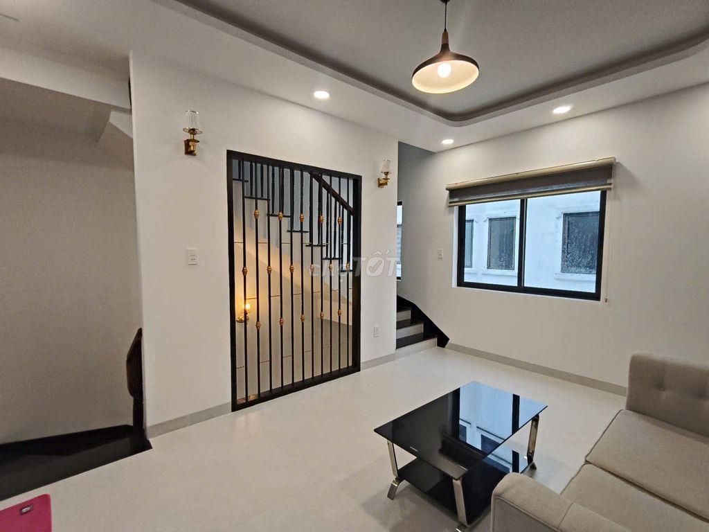 Cho thuê nhà mới 100%