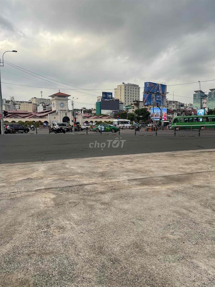 MT Long Dinh cho thuy