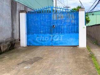 Bán nhanh Kho 900m2 Full thổ MT DT826 Gần KCN Cầu Tràm