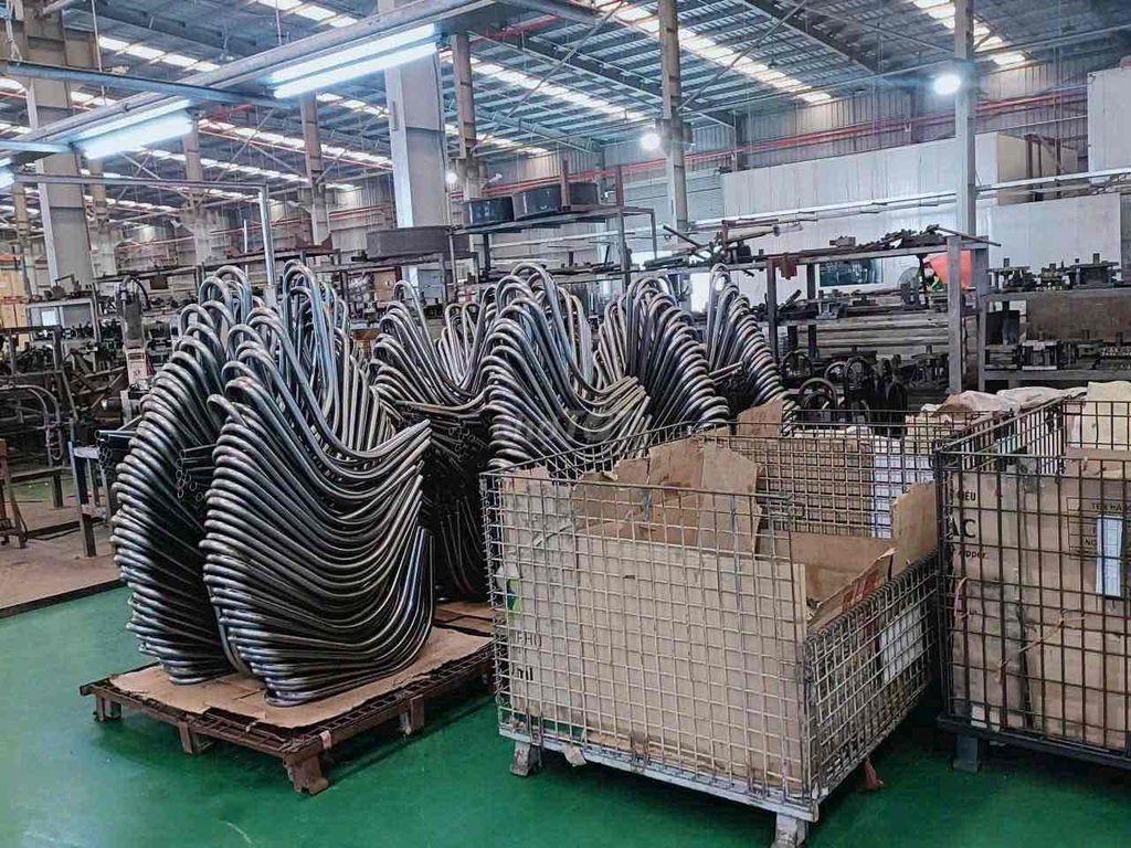 BÁN XƯỞNG KCN PHÚ AN THẠNH 19300m2 ( Long An )