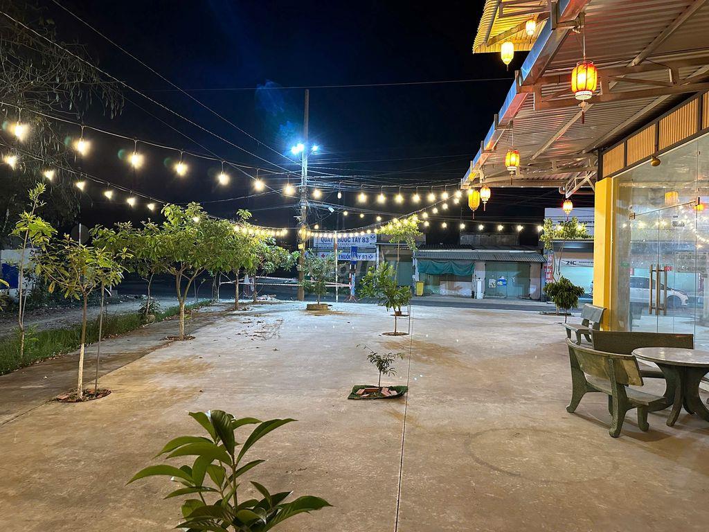 Mặt bằng kinh doanh 6 căn liền kề 600m2 Quán CAFE Quán Ăn Kho Bãi