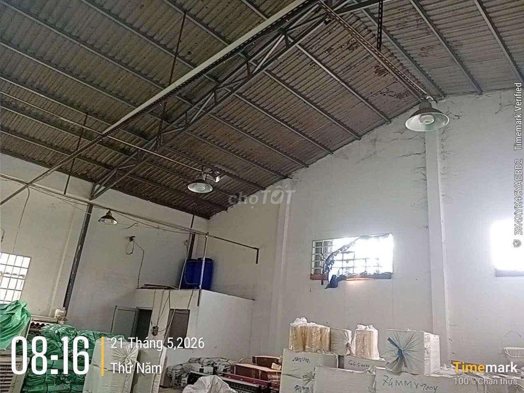 Cho Thuê Kho 300m2 có trạm điện 250KVA đường xe tải lớn