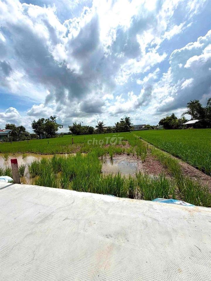 Đất thổ 192,8m2 GIÁ 399tr Tân Trụ, Long An