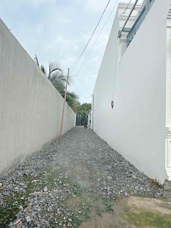 Bán xả 219,4m2 thổ chốt 330tr, Tân Trụ, Long An
