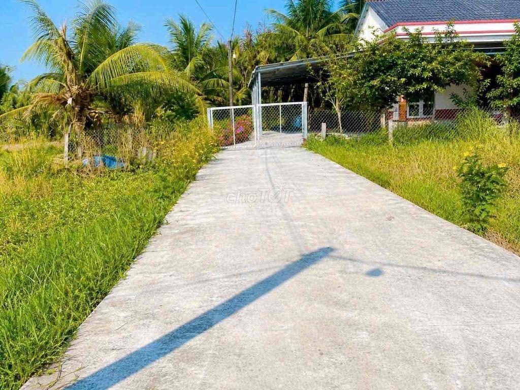 Đất thổ giá rẻ 230tr cho lô đất sổ riêng 70m2 Tân Trụ, Long An