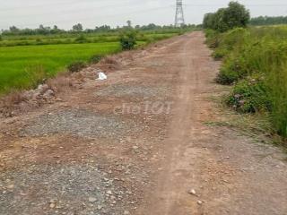 CẦN BÁN LÔ ĐẤT DT 2109 M2 TẠI BÌNH HÒA NAM ĐỨC HUỆ