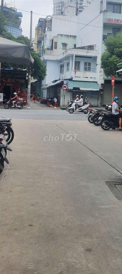 chính chủ cần cho thuê nguyên căn hẻm 8m sát mặt tiền 4lầu khu an ninh