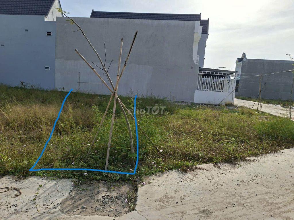 Đất ở Cầu Ông Bình