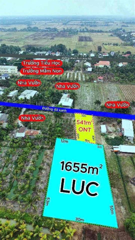 cẩn bán nhà vườn , có sẵn nhà cấp 4 và nhà mát! có rào xây kiên cố