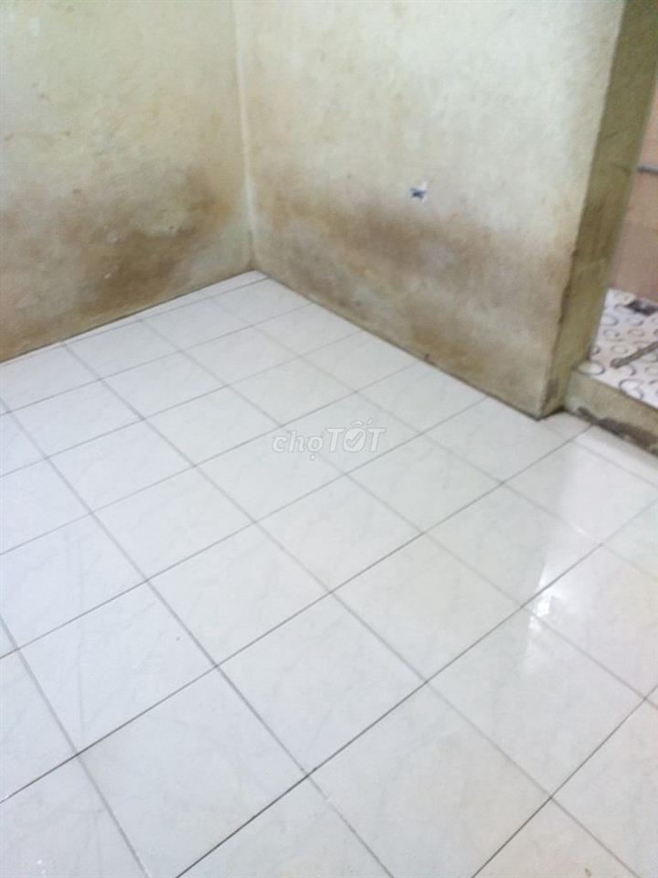 Phòng HL2 giá rẻ,gác,toilet riêng,giờ tự do,gần chợ, ưu tiên nam