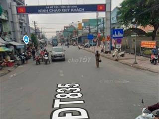 Bán đất mặt tiền đường 835