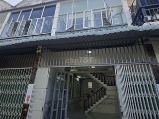 Bán gấp nhà giáp Hóc Môn gần Ngã Ba Mỹ Hạnh
