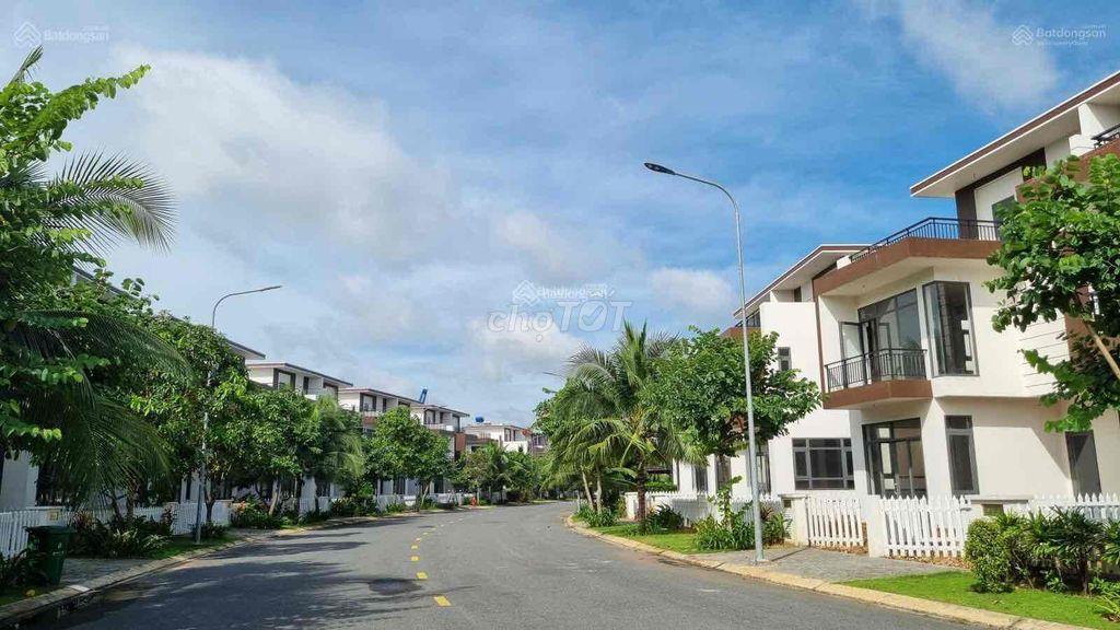 đất nền biệt thự riverside 1, lốc C7 đường chính, 8x20