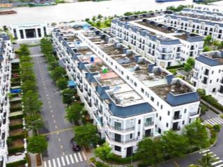 Nhà solar city