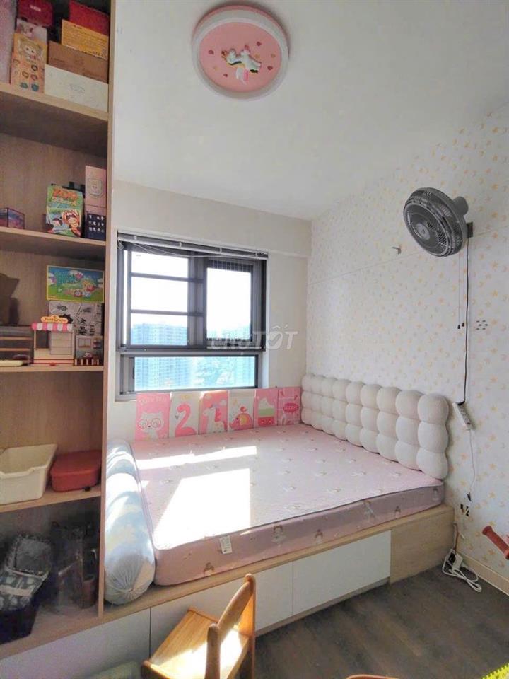Cho thuê căn hộ 2PN Lux Garden, full nội thất, lầu cao view sông, ĐN
