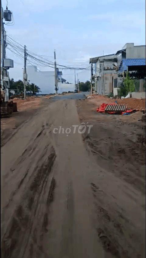 bán đất  xã long thượng gần chợ hưng long