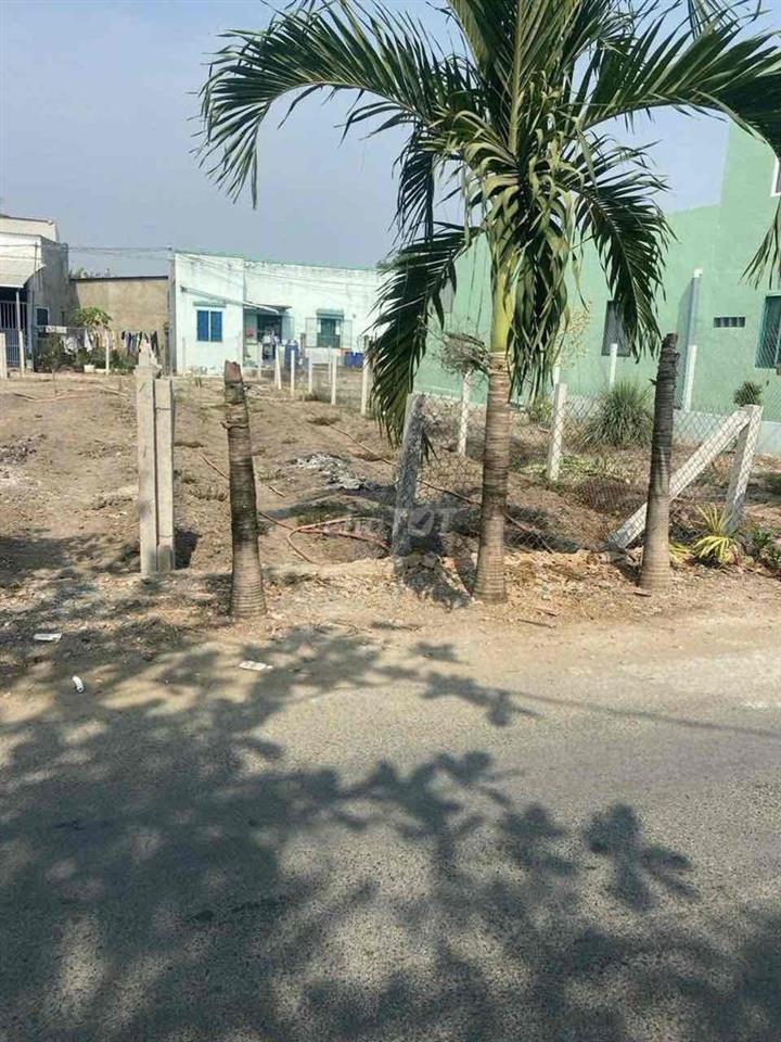 Đất Đường Rộng 6M Như Hình - Chính Chủ , SHR