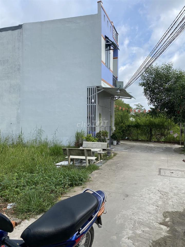Đất thổ cư. Ngay quốc lộ 50