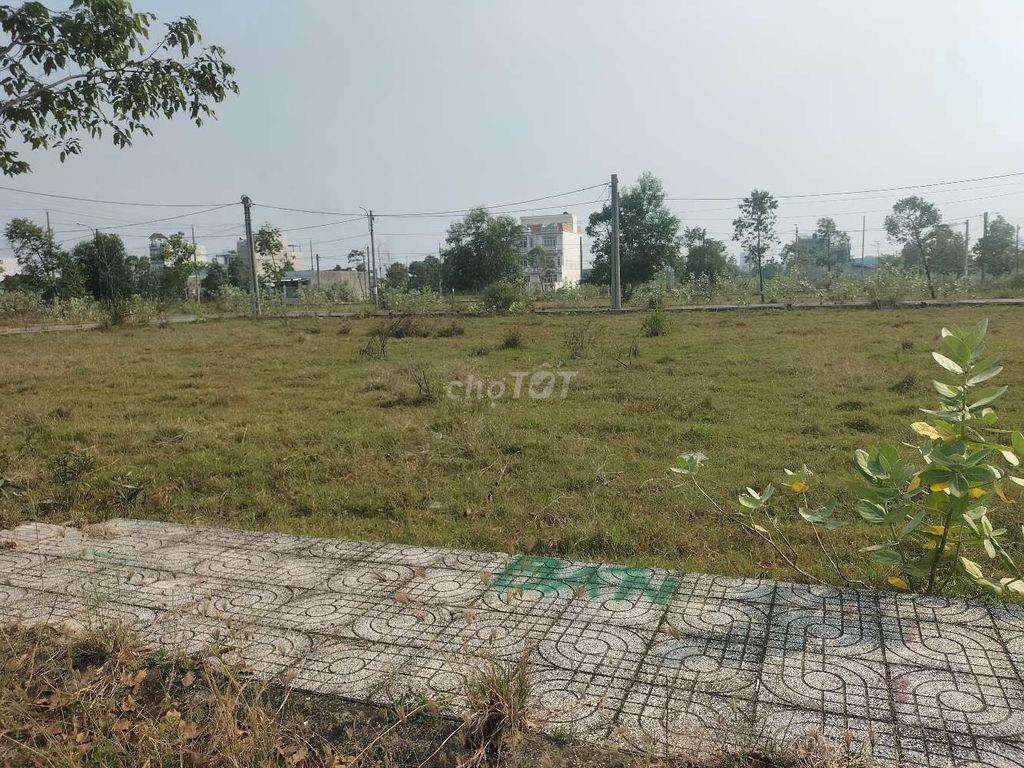 7 m mặt nhựa đất thổ khu dân cư 