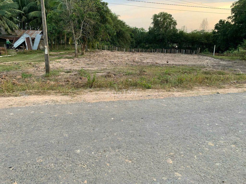 BÁN ĐẤT CHÍNH CHỦ TẠI BẾN CẦU TÂY NINH 1000 m2