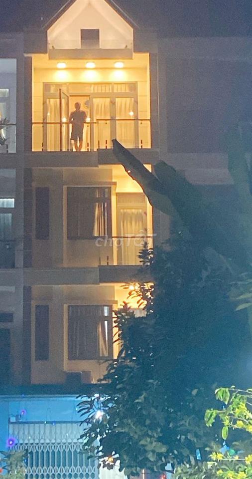 Bán nhà Quận Bình Tân