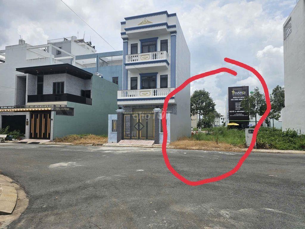 ĐẤT MẶT TIỀN ĐƯỜNG NHỰA 10M