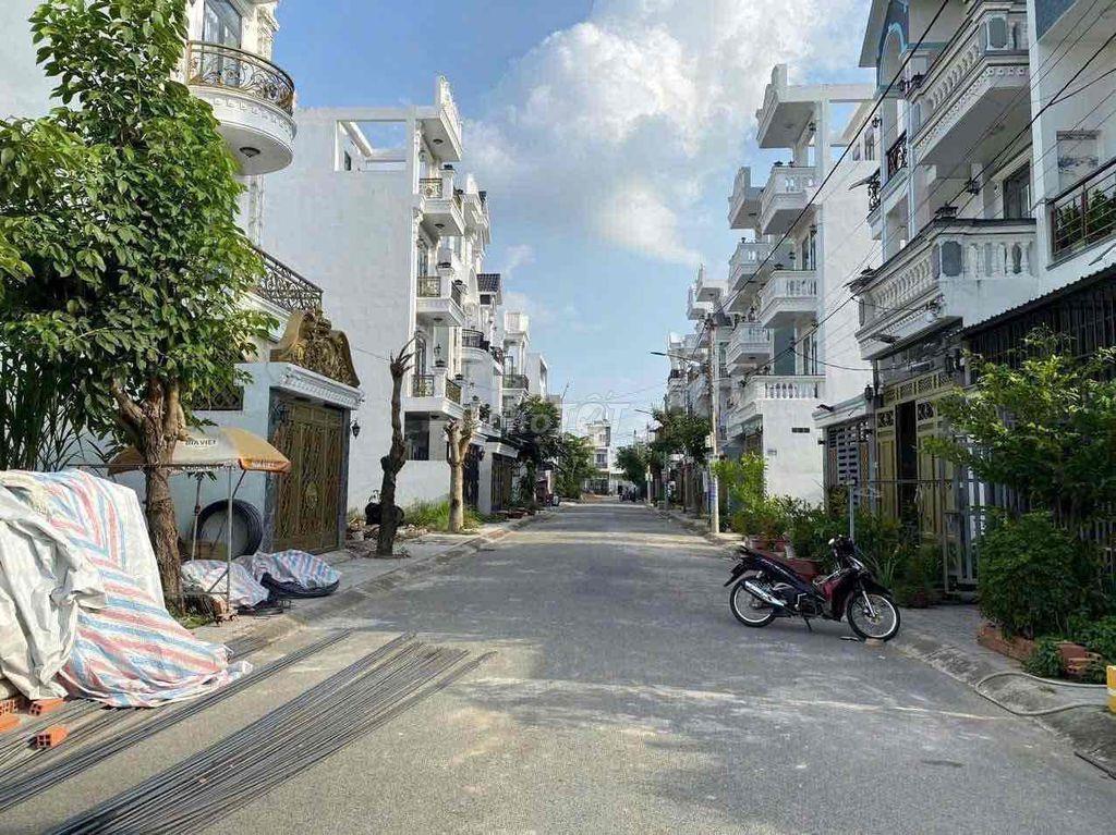 ĐẤT NỀN PHÚ SINH SỔ HỒNG RIÊNG ĐỐI DIỆN 7 Kỳ QUAN