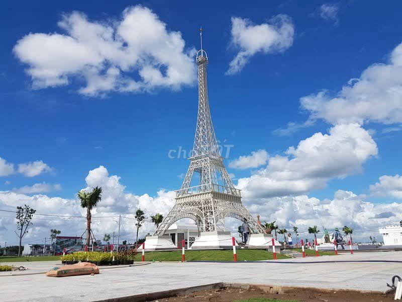 Cần Tiền Gấp cho con đi học giá ngộp   2,2 tỷ còn thương lượng  150m2