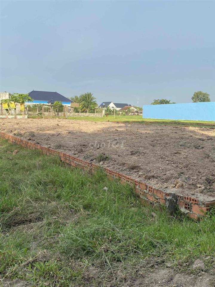 ccg bán nhanh lô đất 279 m full thổ cư .