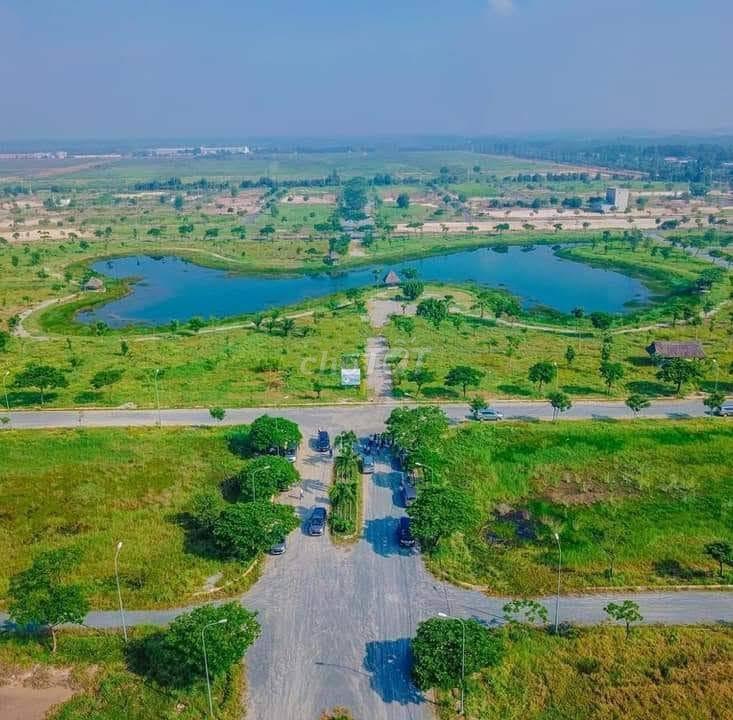 lô đất 2 mặt tiền khu dân cứ Đaresco