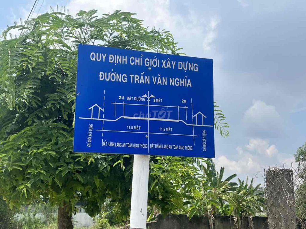 Đất mặt tiền đường Trần Văn Nghĩa